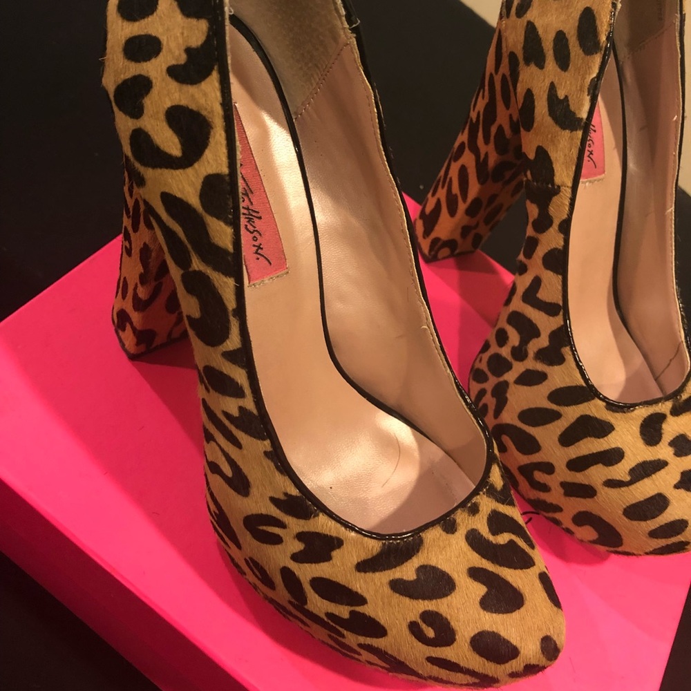 Betsey Johnson Leopard heels